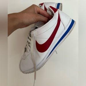 Great condition Nike Cortez Basic OG '72 Forrest Gump 2017 807471-103/ S…